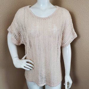 YEE Crochet Short Sleeved Top~Size S
